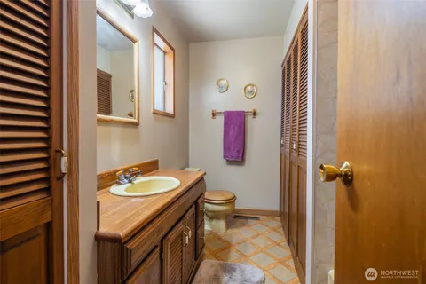 $500,000 | 114 4th Street, Roslyn, WA 98941