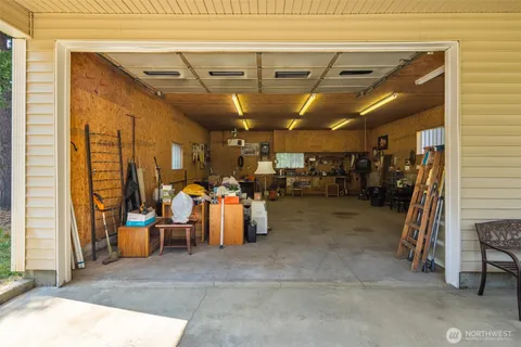 $500,000 | 114 4th Street, Roslyn, WA 98941