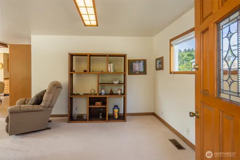 $500,000 | 114 4th Street, Roslyn, WA 98941