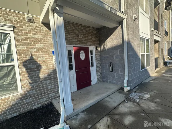 $2,628 | 45 Roosevelt Avenue, Unit 2204, Carteret, NJ 07008