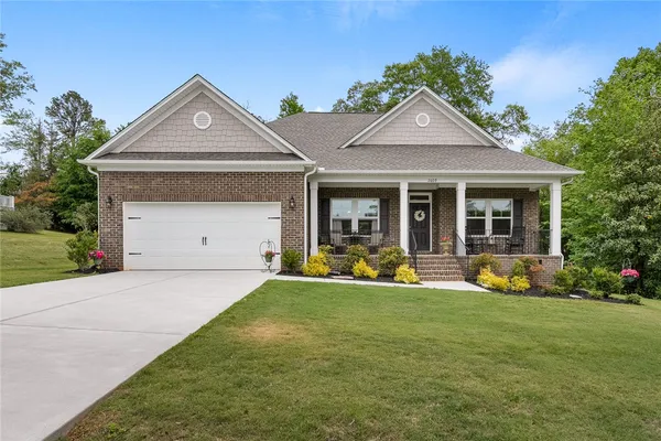 $518,885 | 2609 Dog Leg Lane, Seneca, SC 29678