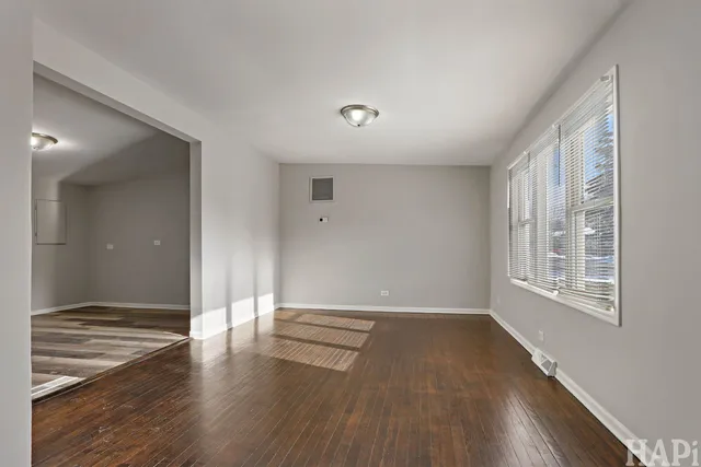 $199,900 | 1310 North Poplar Avenue, Round Lake Beach, IL 60073