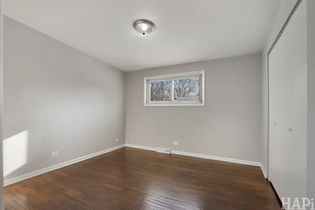 $199,900 | 1310 North Poplar Avenue, Round Lake Beach, IL 60073