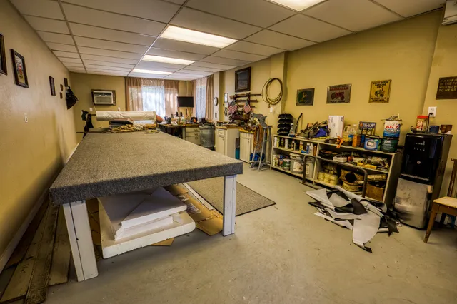 $1,000,000 | 12018 Fm 2620 Road, Bedias, TX 77831