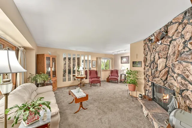 $324,900 | 2450 South 95th Street, West Allis, WI 53227