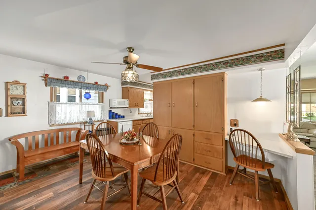 $324,900 | 2450 South 95th Street, West Allis, WI 53227