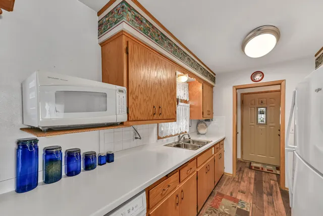 $324,900 | 2450 South 95th Street, West Allis, WI 53227