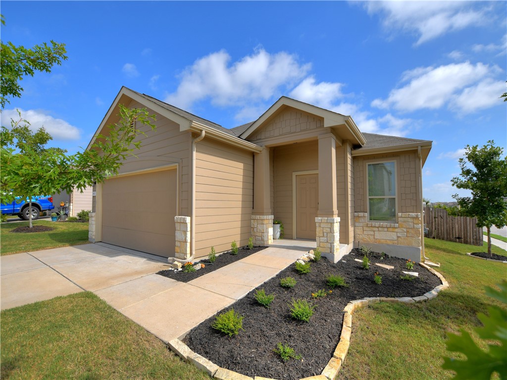 6917 Vail Ridge Street Austin, TX 78744 - Photo 1 of 1 Gallery Image 1