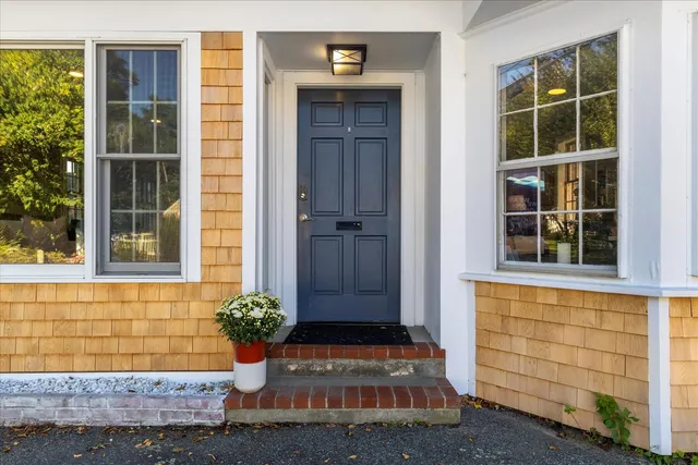a view of entrance door of the house