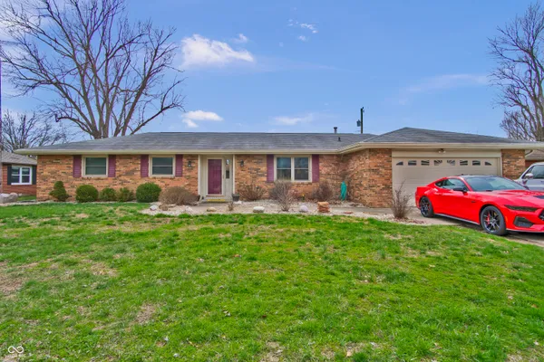 $265,000 | 4525 Chapel Drive, Columbus, IN 47203