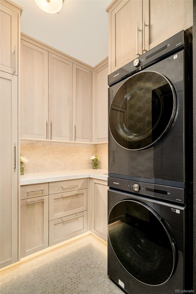 100 Detroit Street, Unit 206 Denver, CO 80206 - Photo 28 of 49