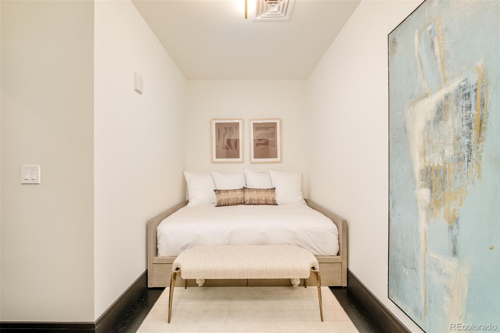 100 Detroit Street, Unit 206 Denver, CO 80206 - Photo 33 of 38