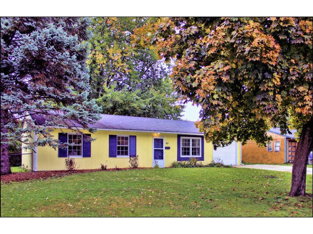 82 Springdale Road Montgomery, IL 60538 - Photo 2 of 25