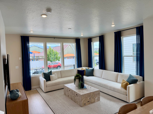 1539 South 920 West, Unit 128 Clearfield, UT 84015 - Photo 4 of 15