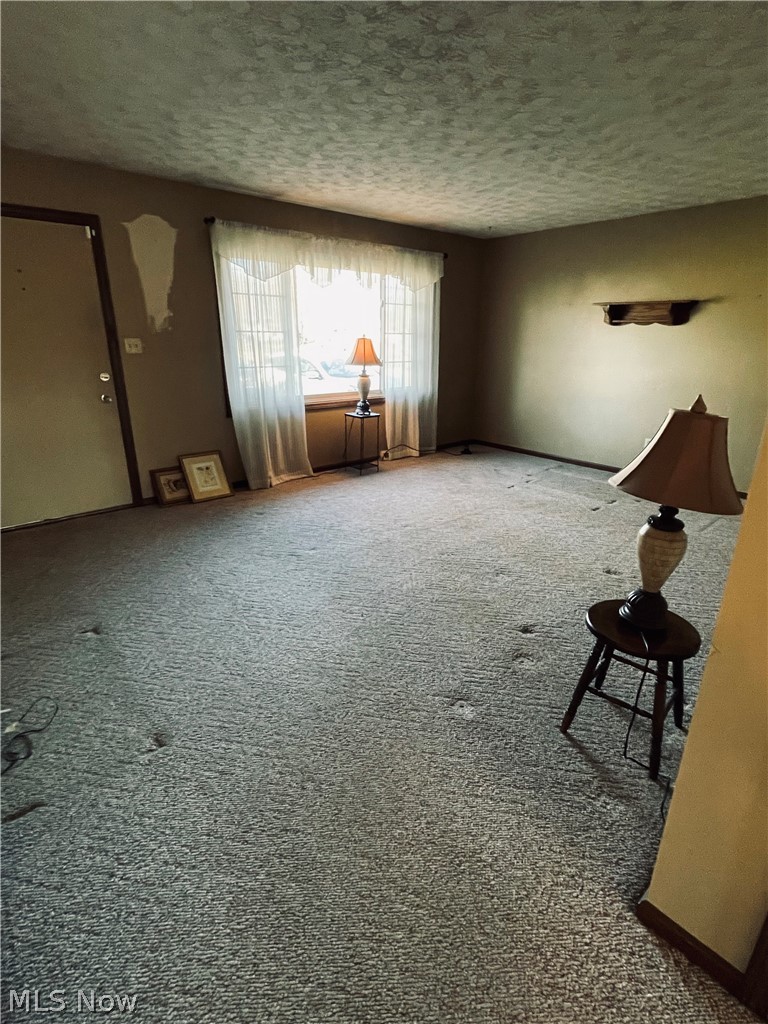4801 New Road Youngstown, OH 44515 - Photo 7 of 10 Gallery Image 7