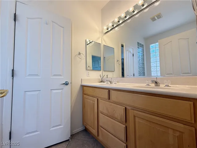 $2,100 | 2384 Spirito Avenue, Henderson, NV 89052