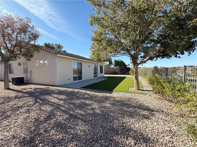 $2,100 | 2384 Spirito Avenue, Henderson, NV 89052