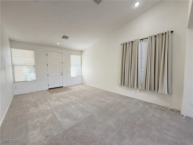 $2,100 | 2384 Spirito Avenue, Henderson, NV 89052