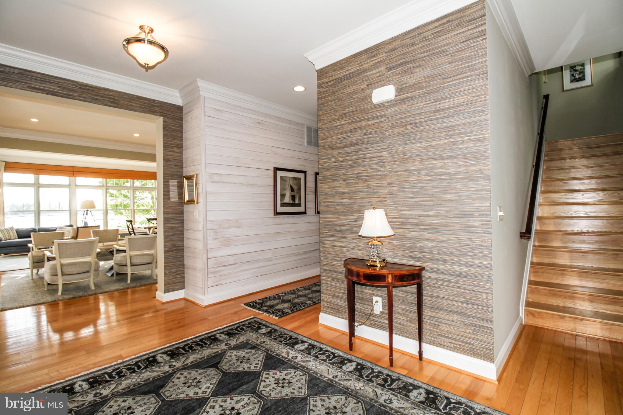 2996 Friends Road Annapolis, MD 21401 - Photo 16 of 52 .......Leads to the view !!