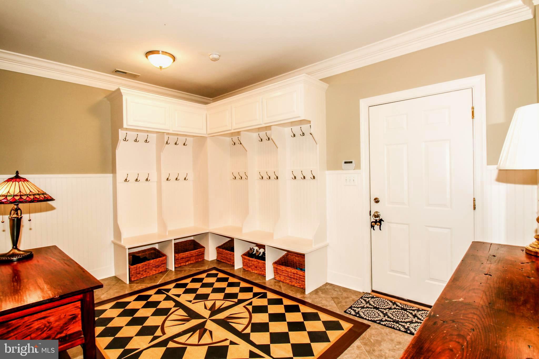 2996 Friends Road Annapolis, MD 21401 - Photo 22 of 52 Downstairs mud room/foyer