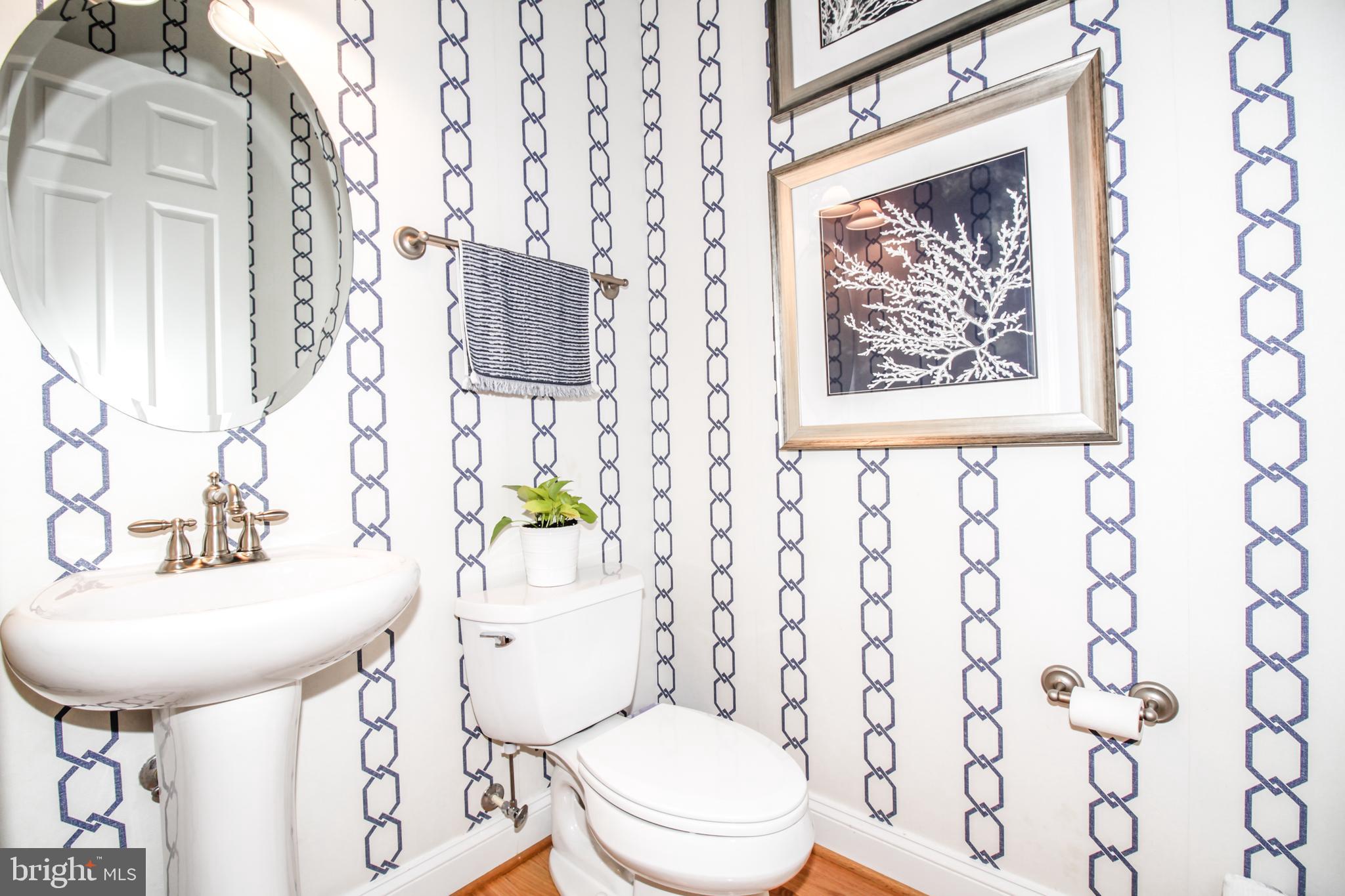 2996 Friends Road Annapolis, MD 21401 - Photo 33 of 52 Half bath for guests