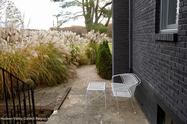 $875,000 | 2917 State Route 44, Gardiner, NY 12525