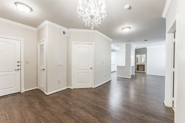 $2,200 | 1711 Old Spanish Trail, Unit 228, Houston, TX 77054