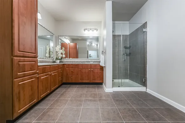 $2,200 | 1711 Old Spanish Trail, Unit 228, Houston, TX 77054