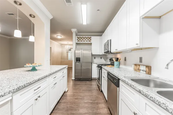 $2,200 | 1711 Old Spanish Trail, Unit 228, Houston, TX 77054