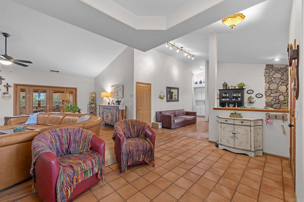 19079 Paradise Mountain Road Valley Center, CA 92082 - Photo 11 of 58