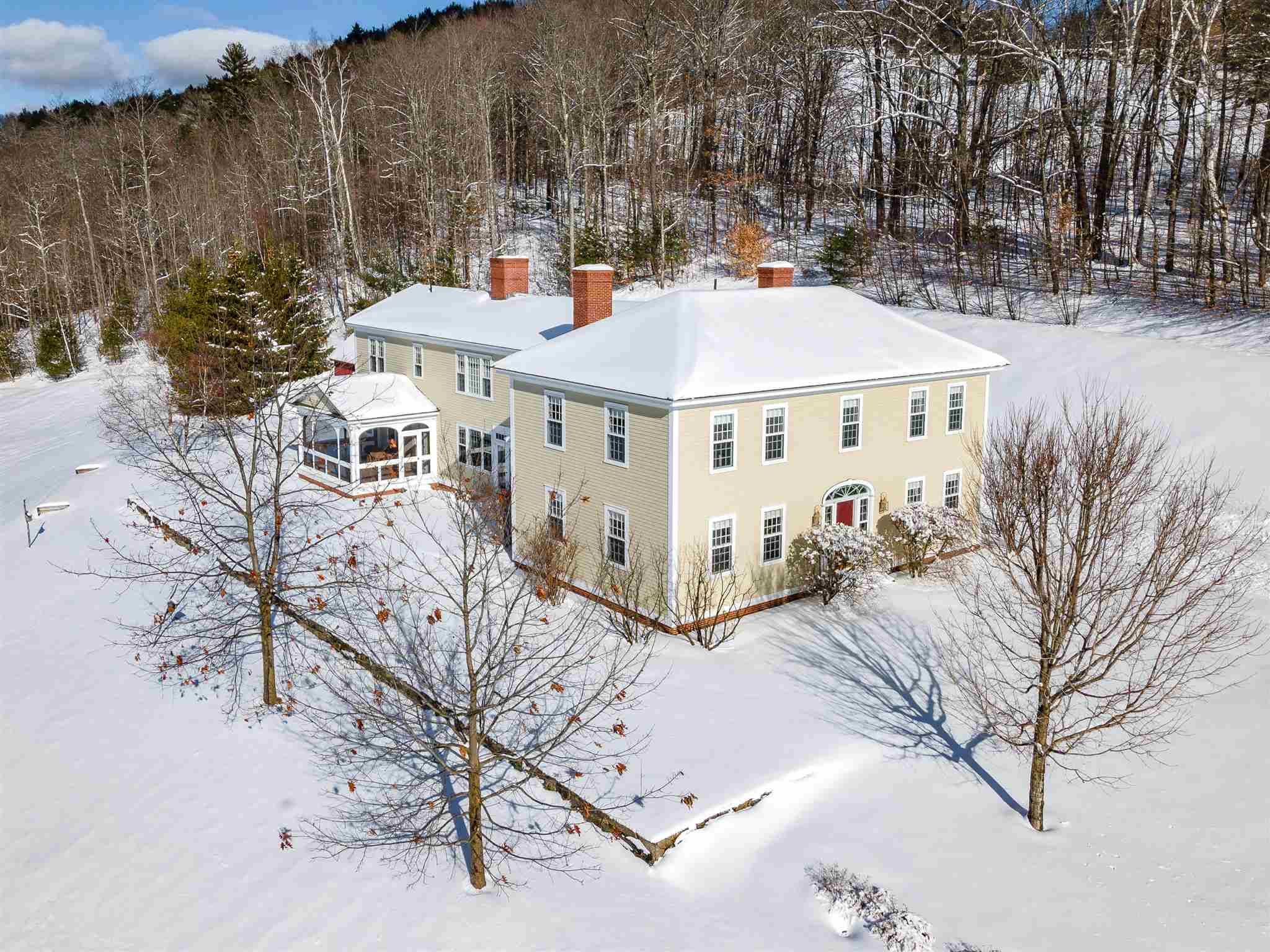 14 Olcott Road Norwich, VT 05055 - Photo 2 of 40