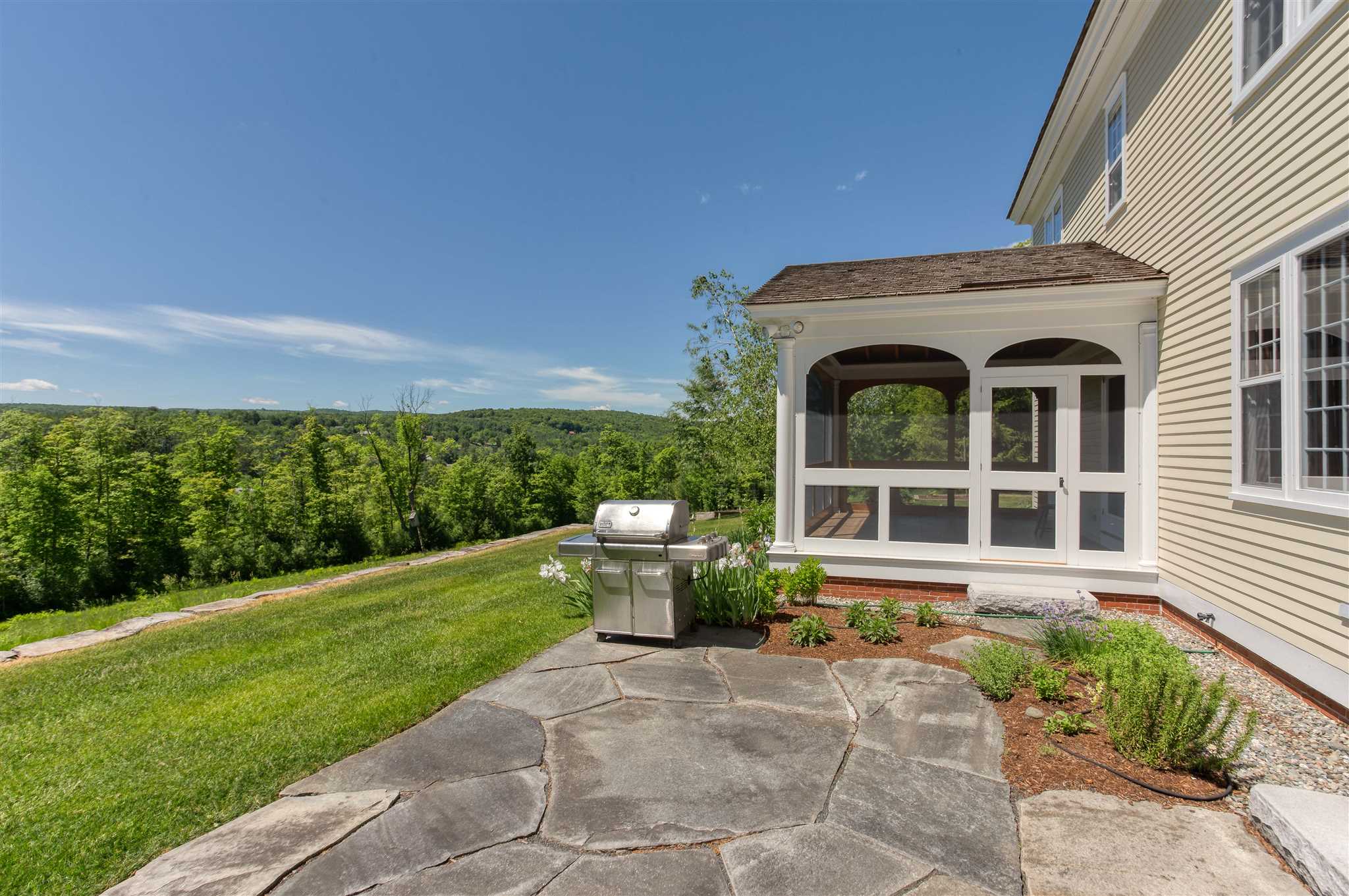 14 Olcott Road Norwich, VT 05055 - Photo 38 of 40