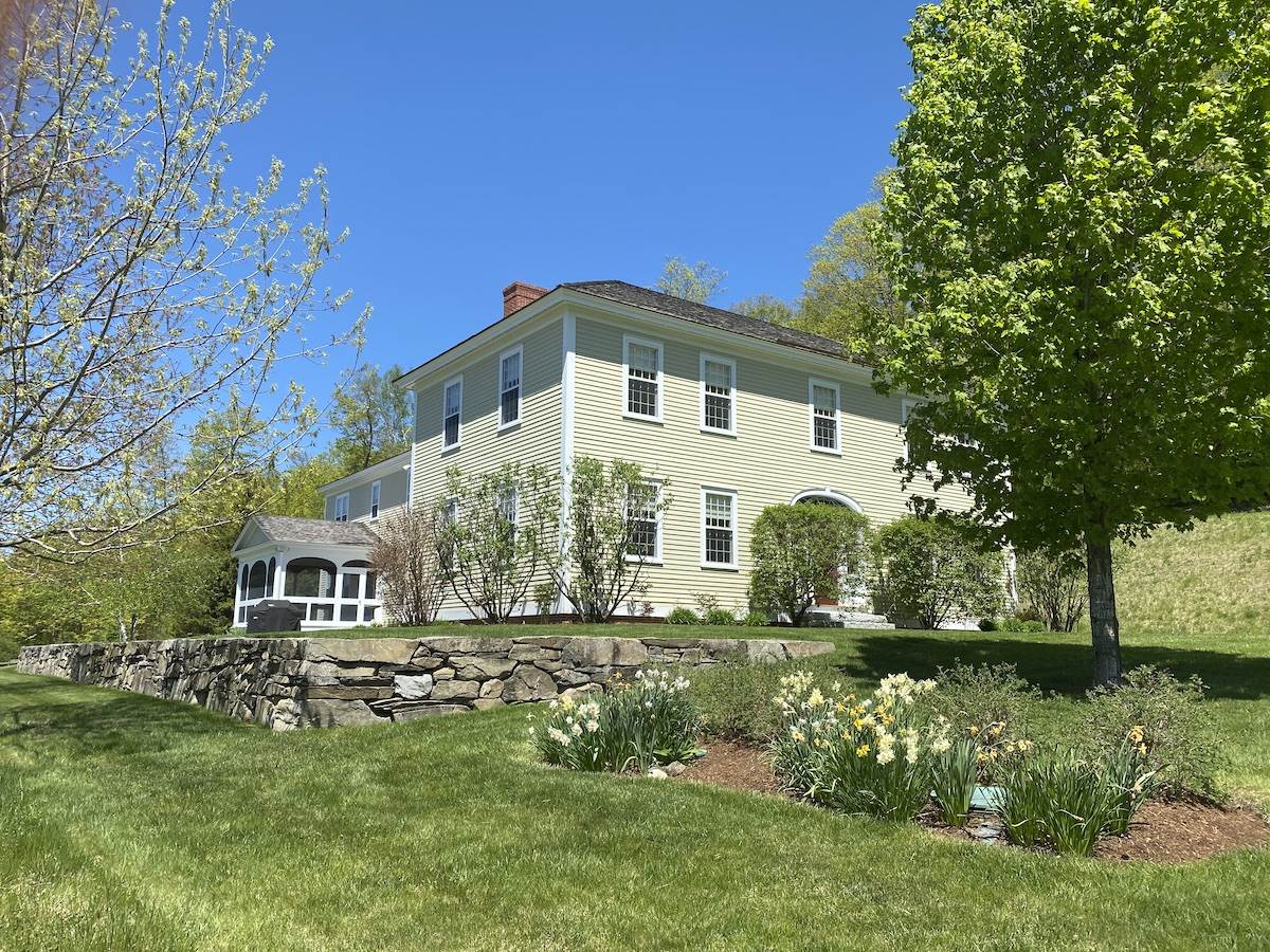 14 Olcott Road Norwich, VT 05055 - Photo 5 of 40