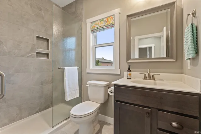 $495,000 | 1404 River Cove Drive, Osceola, IN 46561