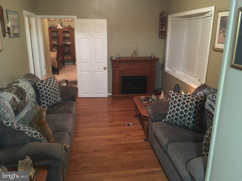 837 Conewago Creek Road Manchester, PA 17345 - Photo 13 of 37 Gallery Image 13