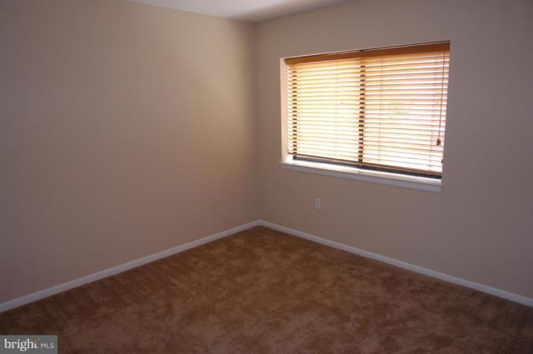 5627 Vantage Point Road Columbia, MD 21044 - Photo 7 of 10 Bedroom #2