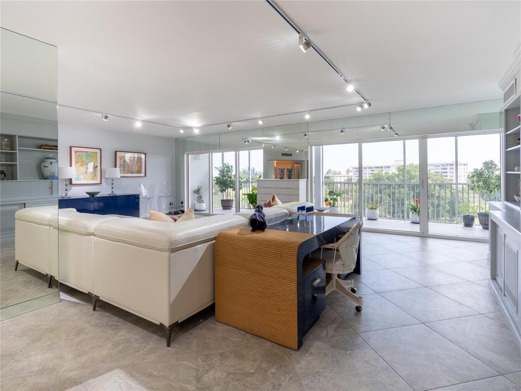 2850 North Palm Aire Drive, Unit 601 Pompano Beach, FL 33069 - Photo 11 of 41