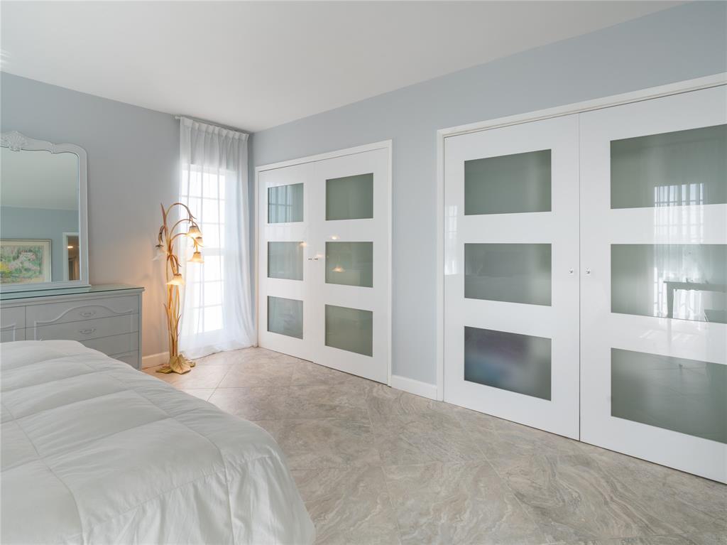 2850 North Palm Aire Drive, Unit 601 Pompano Beach, FL 33069 - Photo 27 of 41 California Closets