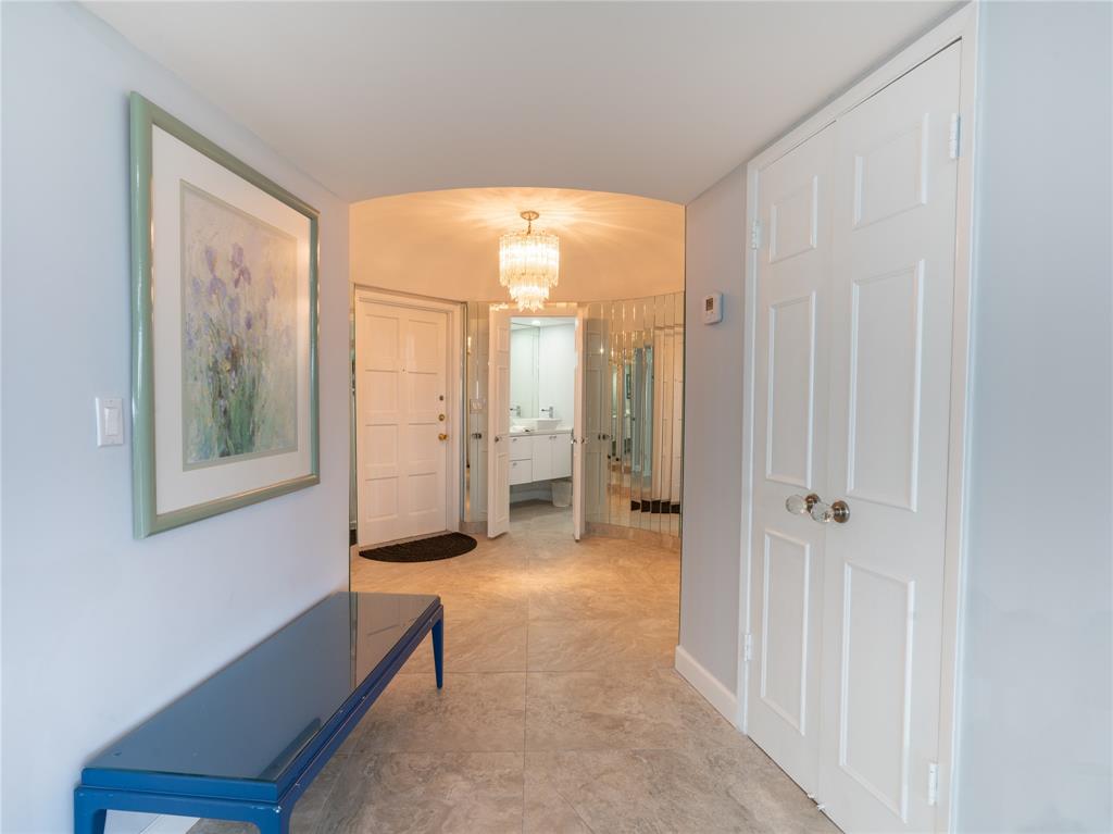 2850 North Palm Aire Drive, Unit 601 Pompano Beach, FL 33069 - Photo 5 of 41 Foyer Entry