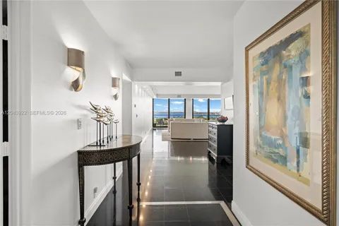 $1,799,000 | 5500 Collins Avenue, Unit 1902, Miami Beach, FL 33140