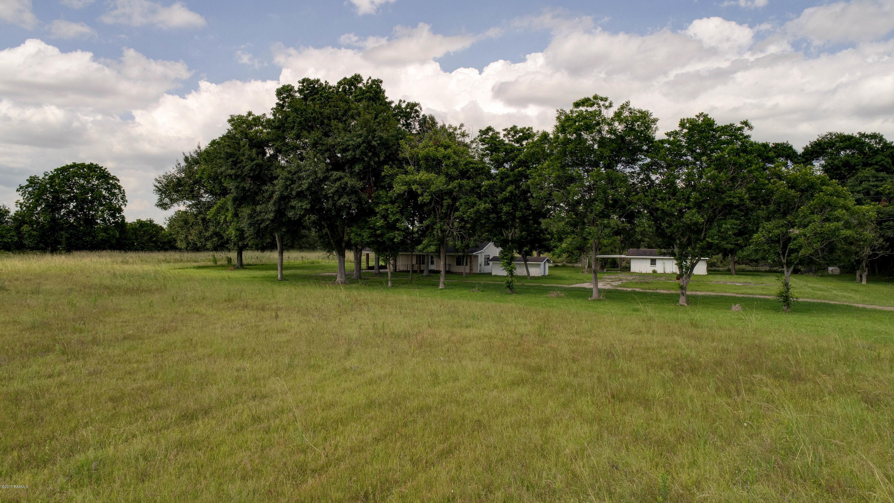 418B Petite Rd.-r