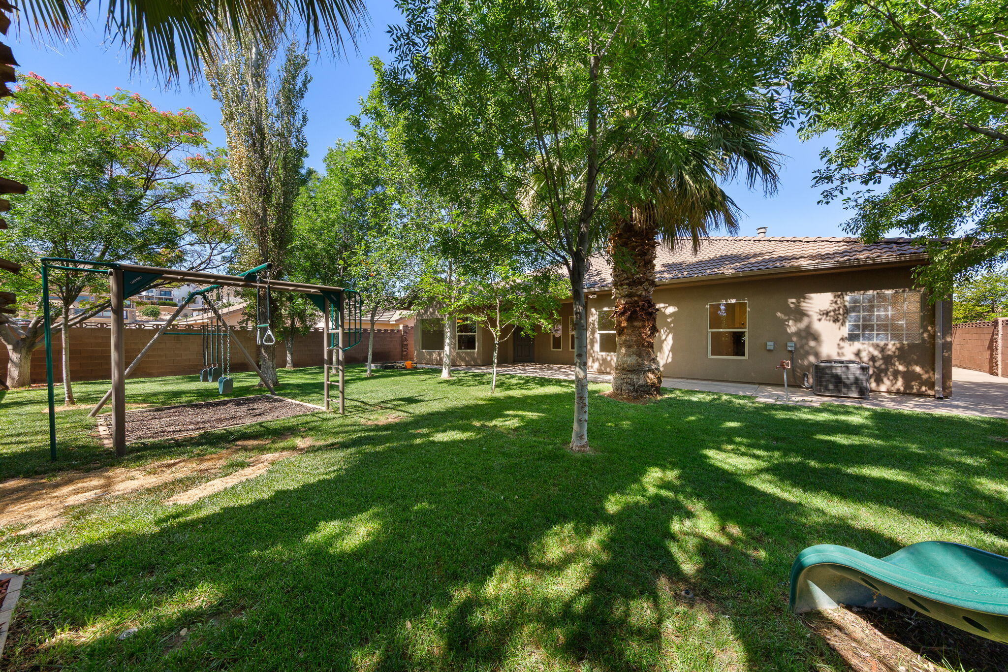 2177 Allison Row St. George, UT 84790 - Photo 28 of 32 9-web-or-mls-2177 Allison Row-60