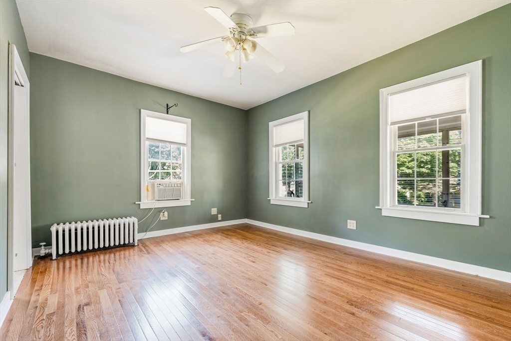 42 Rock Street Whitman, MA 02382 - Photo 5 of 36