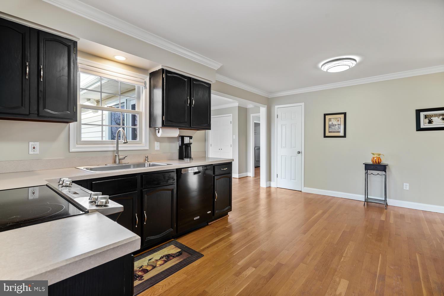13826 Howard Road Dayton, MD 21036 - Photo 20 of 44 2019 - New & Fresh Paint