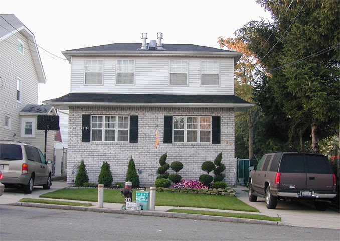 1132 Willowbrook Road Staten Island, NY 10314 - Photo 1 of 1 Primary Photo