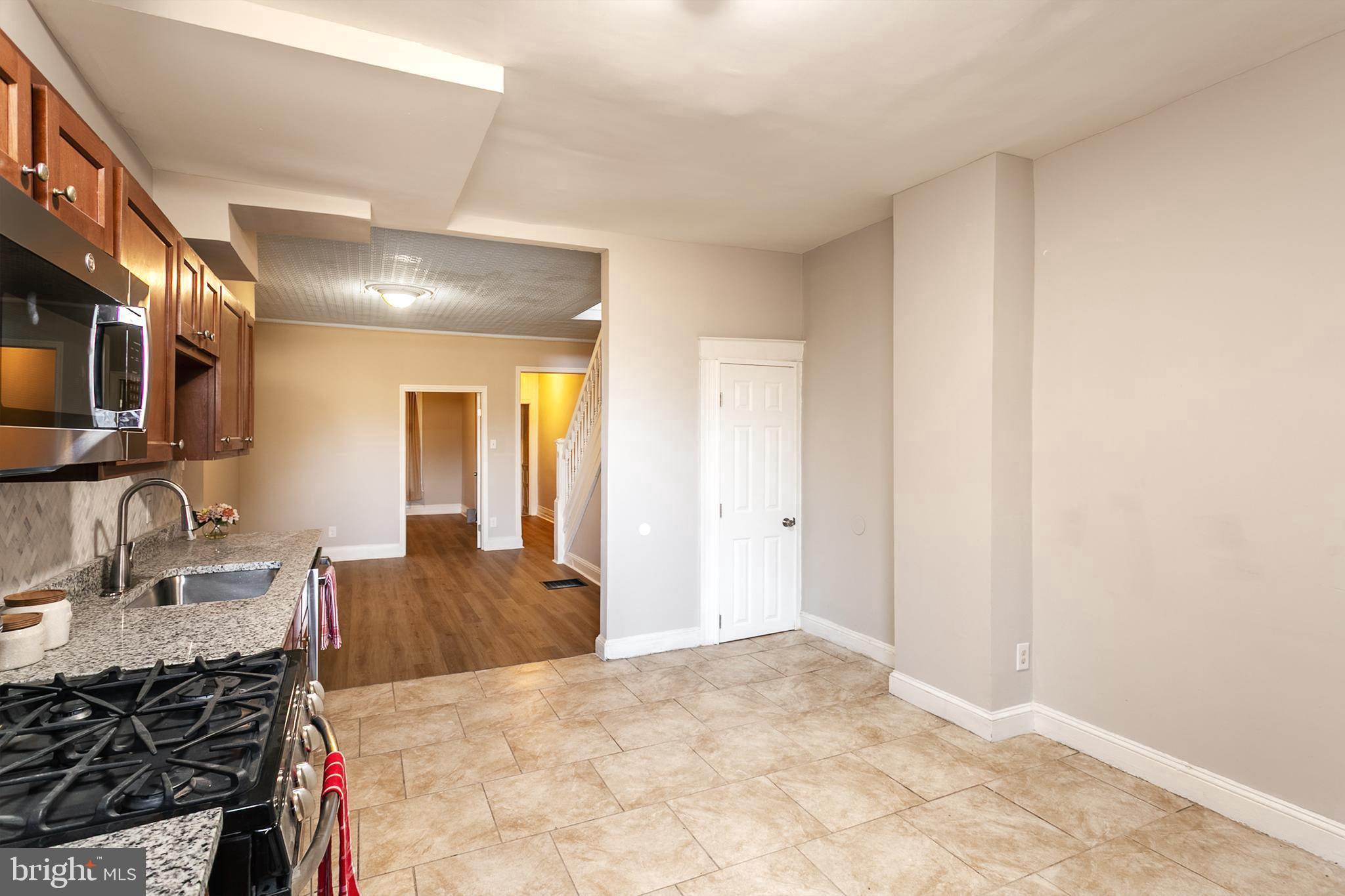 2733 The Alameda Baltimore, MD 21218 - Photo 11 of 26