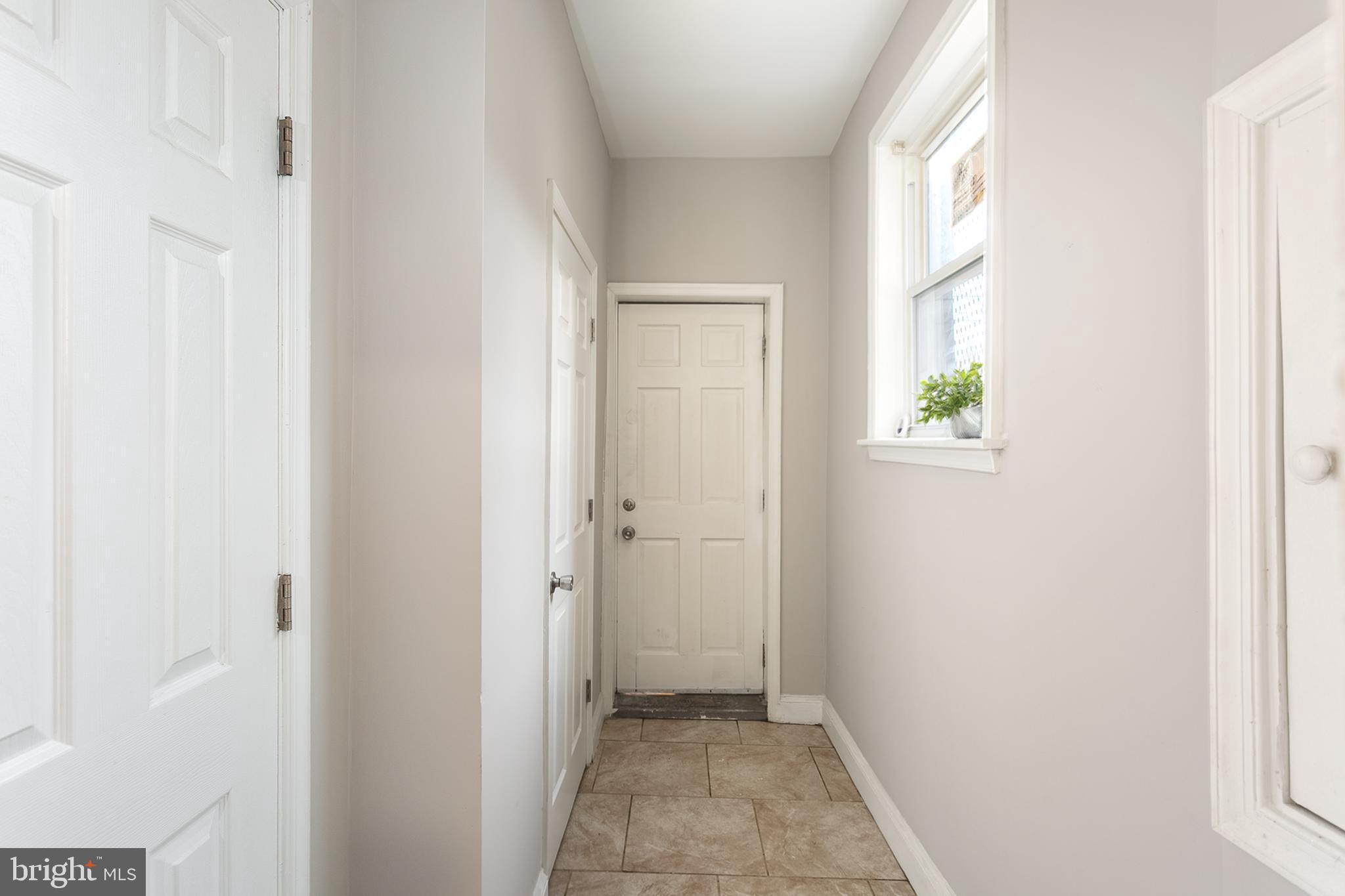 2733 The Alameda Baltimore, MD 21218 - Photo 12 of 26