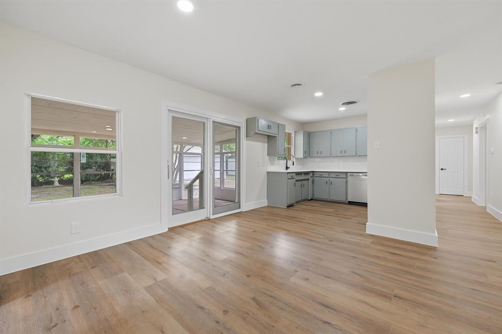 716 Pine Street Hurst, TX 76053 - Photo 13 of 35