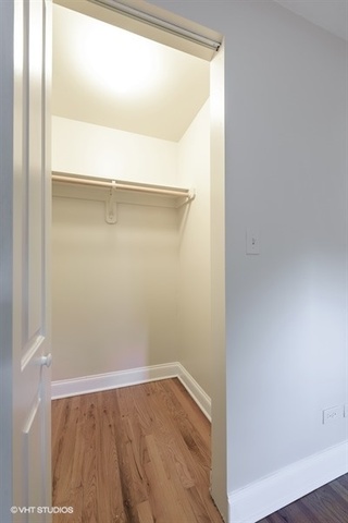 1343 West Winona Street, Unit 1W Chicago, IL 60640 - Photo 9 of 11