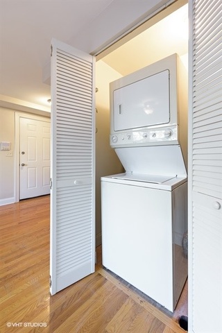 1343 West Winona Street, Unit 1W Chicago, IL 60640 - Photo 10 of 11
